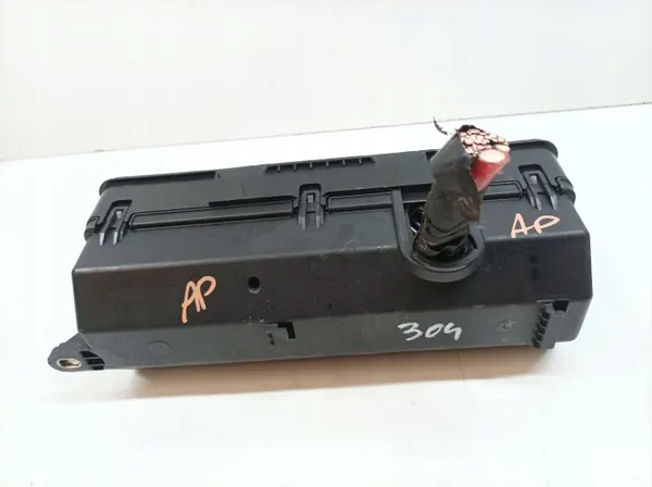 Caja de fusibles HPLA-14NA30-AB para Range Rover Sport II image 4