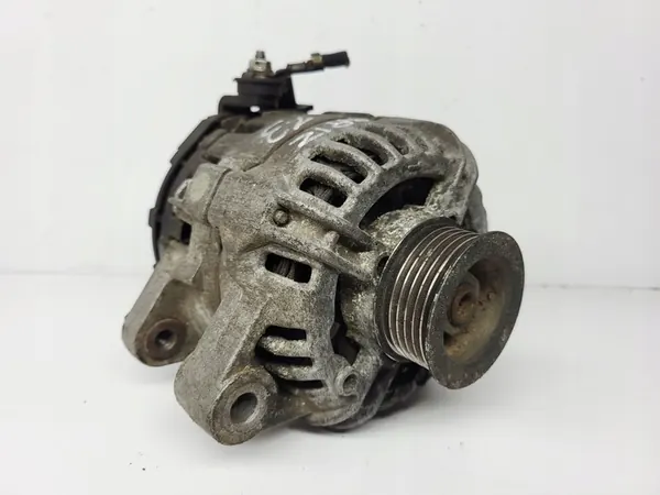 Yaris II 1.3 Vaihtovirtageneraattori 27060-0J051 image 5