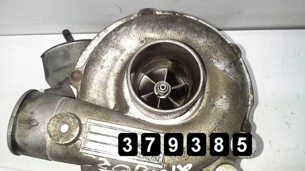 Mazda Premacy Turbo OEM AM-379385 - Käytetty image 4