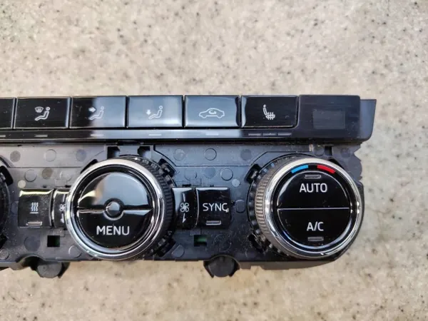OEM 3V0907044FL12 tuuletuslevy Skoda Superb III:lle image 3