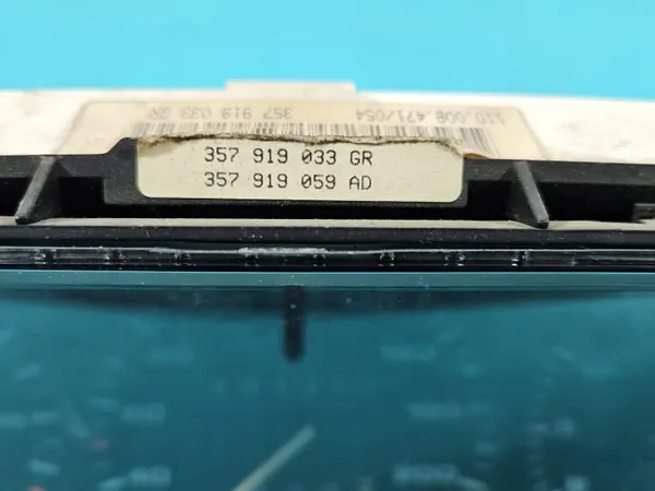 Snelheidsmeter VW Passat B3 1.9 TD 357919033GR image 3
