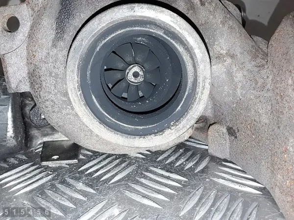 Opel Vectra C Turbolader OEM 55196766 für 1.9 CDTi image 6