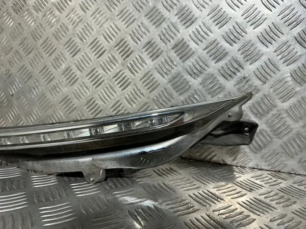 Lancia Delta III DRL LED esquerdo OEM 46130748 - Usado image 5