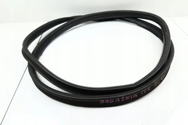 Mercedes W164GL kofferbakdichting - OEM w164GL-uszcz.bagżnika image 2