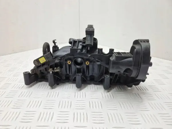 Colector de admisión OEM 140039990R para Renault Master III image 5