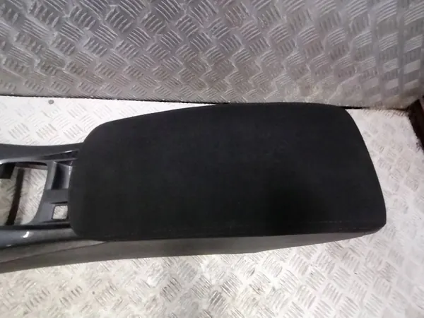 Renault OE FRE57849 Accoudoir Console Centrale image 6