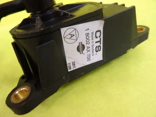 Gaspotentiometer Nissan Micra 18002AX700 image 2