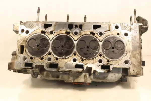 FORD OEM Moottorin pää Focus III 1.6TDCI image 5