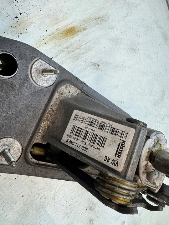 Volkswagen PASSAT B6 2008 Levier de vitesses / Supérieur image 3