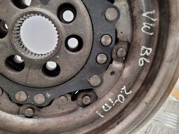 Volkswagen PASSAT B6 2007 Flywheel ESH6568 image 6