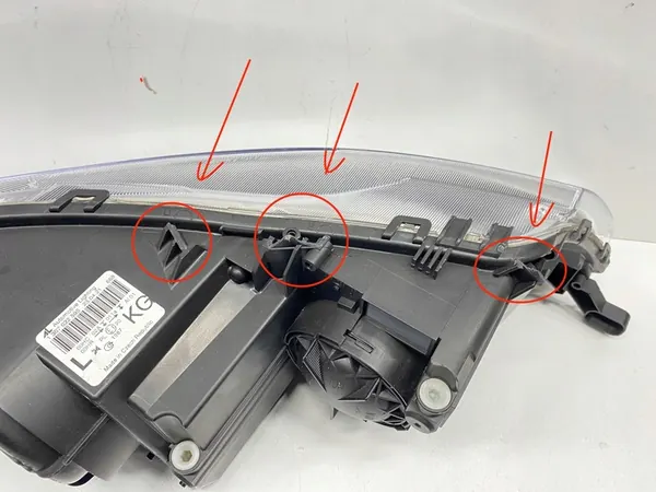 Vasen etuvalaisin Honda Civic VIII 2005-2011 image 4