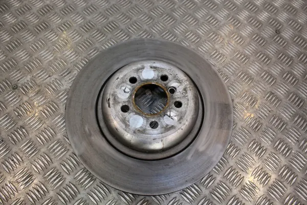 BMW G11 G12 LCI Remklauwen & Schijven Set OEM image 10