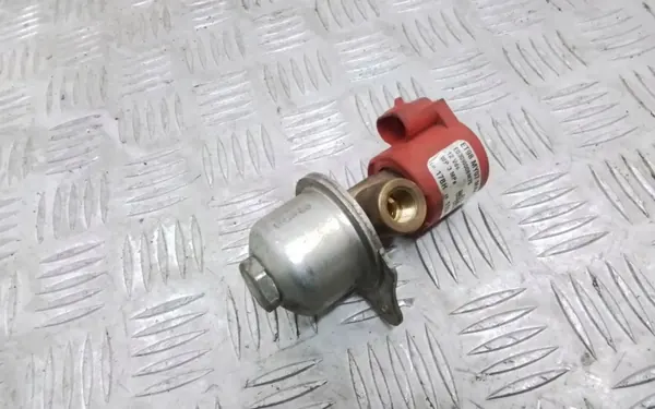 ET98 Gasapparaatreductor voor Volvo V70 III 3.0L image 2