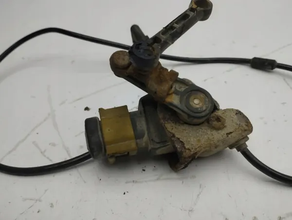 Sensor de nível dianteiro esquerdo OEM A2045450526 Mercedes-Benz image 4