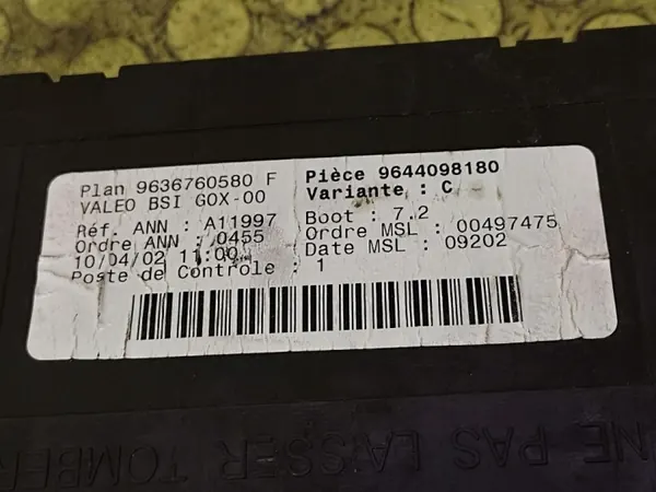 Module BSI Peugeot 307 OEM 9644098180 - Occasion image 9