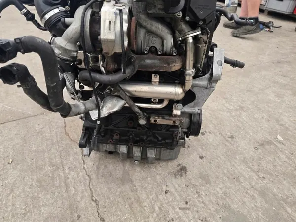 BLS 1.9TDI 105pk Motor VW Golf V Octavia A3 OEM AUTOKLAMA121 image 4