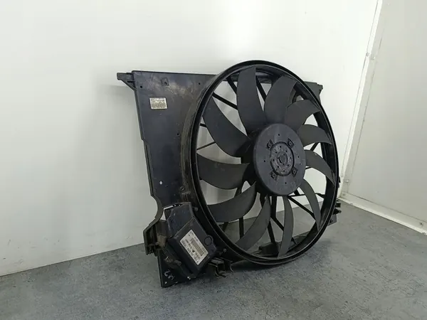 Radiateurventilator Mercedes E-Klasse W211 A2115000493 image 2