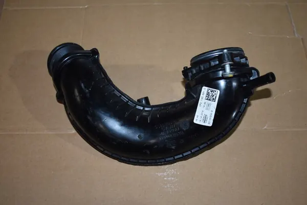 Luftschlauch Audi Porsche 4.0 TFSI image 2