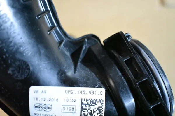 Luftschlauch Audi Porsche 4.0 TFSI image 3