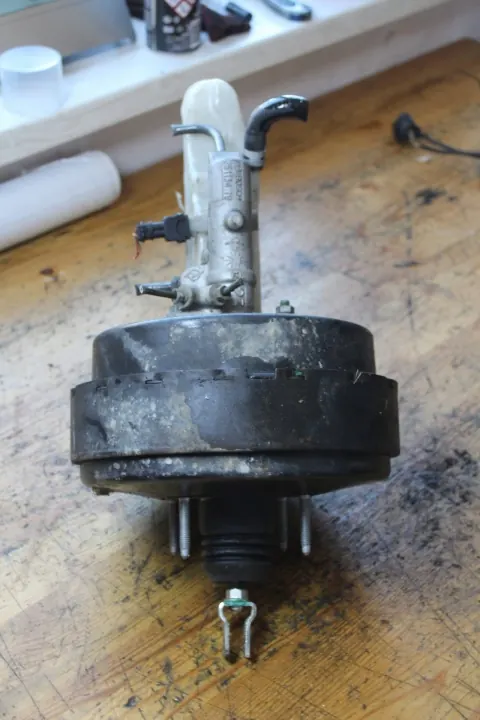 Toyota OEM Rempomp met ESP voor Corolla Verso II image 9