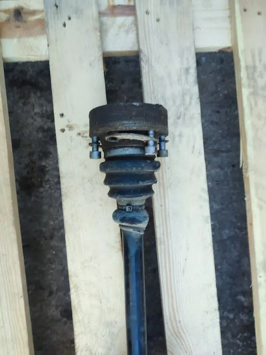 Höger fram drivaxel VW Transporter T4 2.5 TDI OEM 701407271M image 6