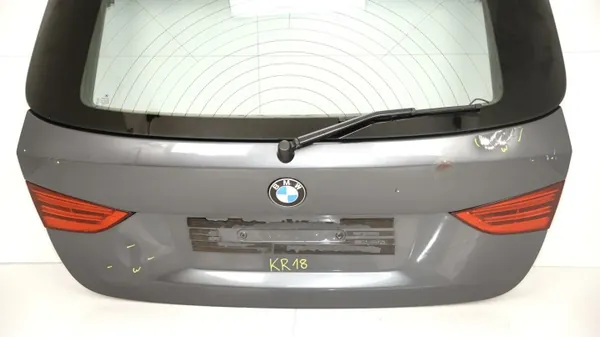 BMW X1 E84 Baklucka OEM 360180197 - Begagnad image 3
