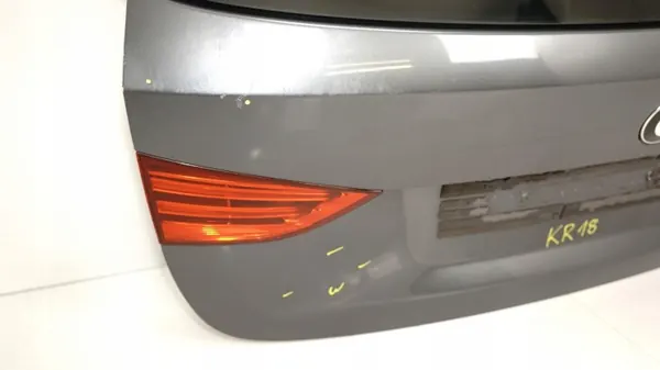 BMW X1 E84 Baklucka OEM 360180197 - Begagnad image 6