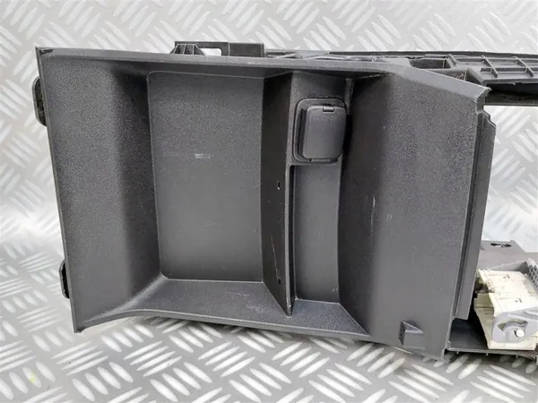 Reposabrazos consola central Ford Mondeo MK5 ES73-F043B04-A image 2