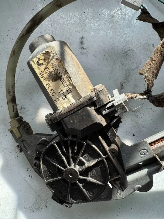 Elevador de Janela Renault OE 82 00 485 232 image 2