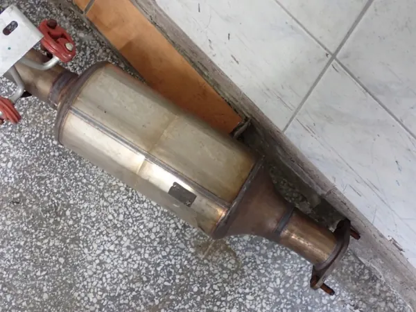Begagnat DPF-filter OEM NK21-5K224-AA för Ford Custom image 6