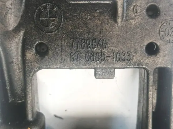 Pompe à huile Land Rover Freelander OEM 8706651033 2006 image 4