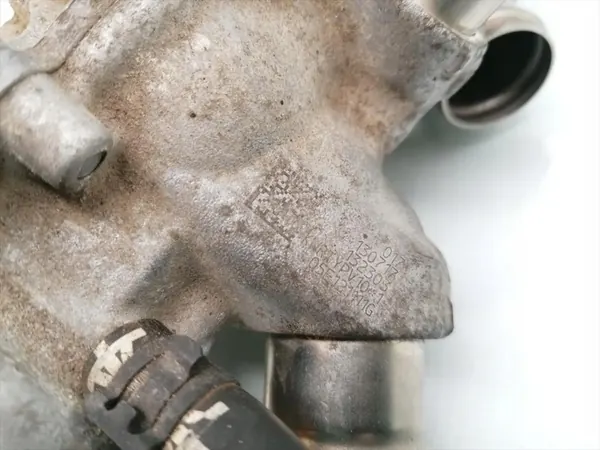 Vattenpump Skoda Octavia 1.5 TSI 2018 05E121111G image 7