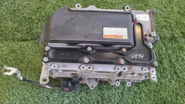 Onduleur OEM G9200-28030 pour Toyota Prius 1.8H image 3