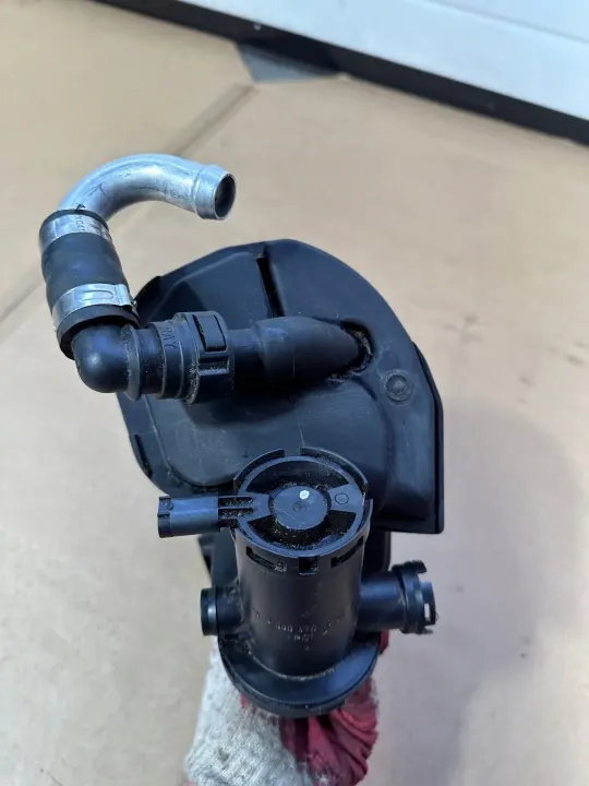 Kohlefilter OEM 2304700959 für Mercedes SL R230 image 6