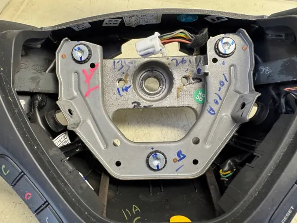 HYUNDAI I20 Lederlenkrad OEM - Multifunktion image 8