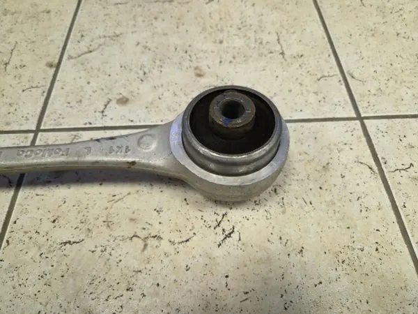 Voorste Onderste Ophangingsarm OEM PR3Z3083A Ford Mustang image 3