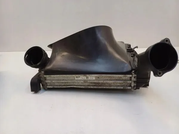 Porsche Cayenne 7P Linker Ladeluftkühler OEM 7L6145803D image 3