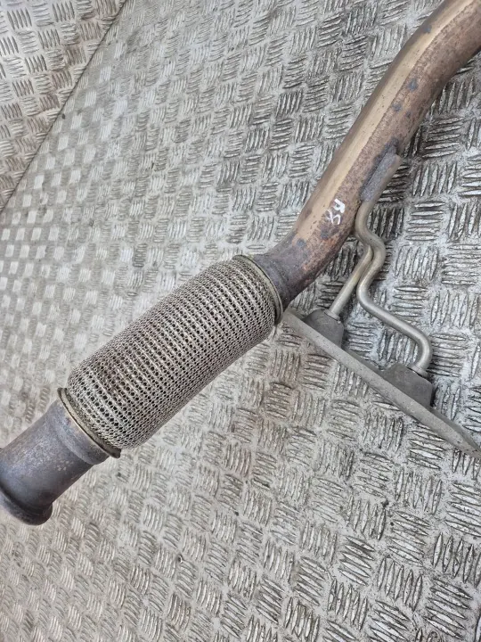 Pakoputken Joustoliitos OEM B8 Volkswagen Passatille image 3