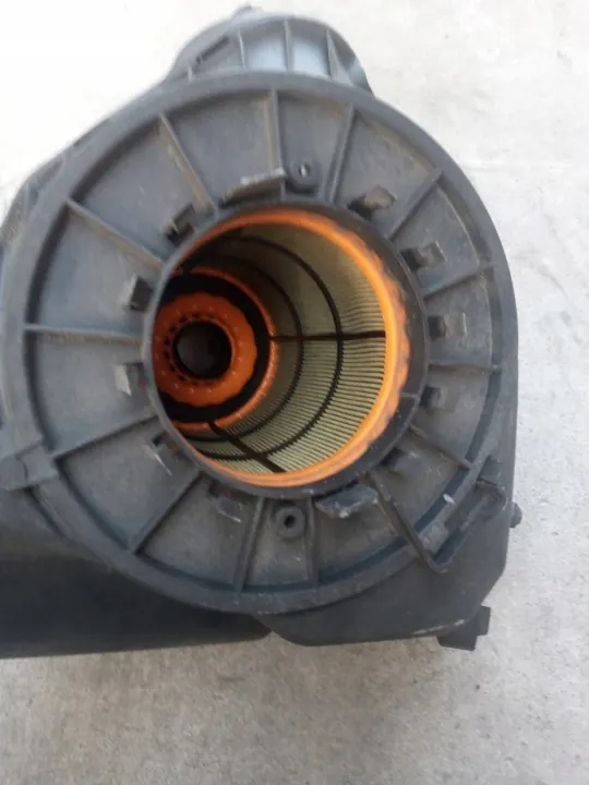 Caixa Filtro Ar OEM 4G0133838E para Audi A6 C7 image 4