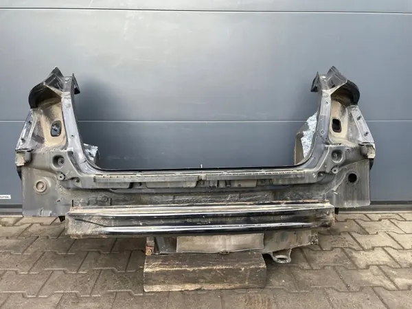 SKODA FABIA III HB PAS TYLNY - Hinterachse Gebraucht image 2