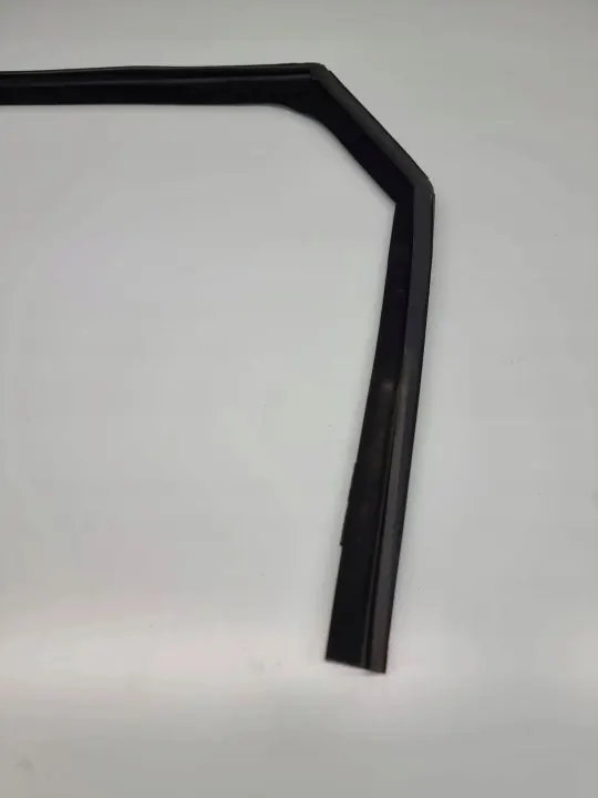 Raamrubber OEM HK8325767A - Achterdeur links image 3