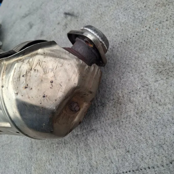 Catalyseur OEM AEE AEL pour Mitsubishi Outlander image 3