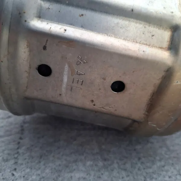 Catalyseur OEM AEE AEL pour Mitsubishi Outlander image 8