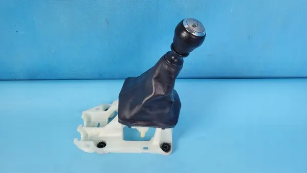 Toyota RAV4 V Vaihteenvalitsin OEM 33530-12C50 33504-12330C3 image 2