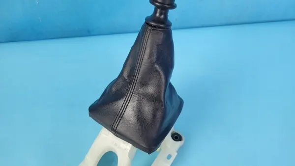 Toyota RAV4 V Vaihteenvalitsin OEM 33530-12C50 33504-12330C3 image 8