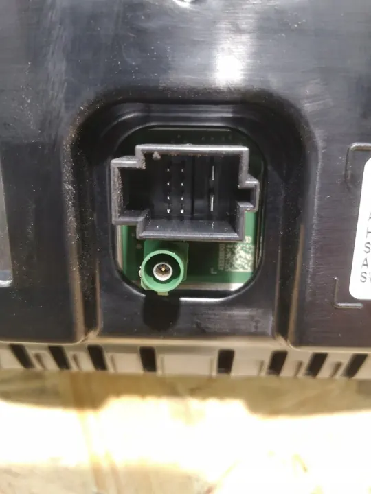 Mercedes W206 Navigationsdisplay OEM A2069004109 EU image 6