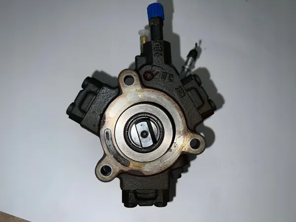 Brandstofpomp Ford Citroen Peugeot BK2Q9B395BB image 2