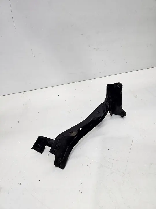 Höger skärm fäste Audi A3 8V 8V0821136A image 3