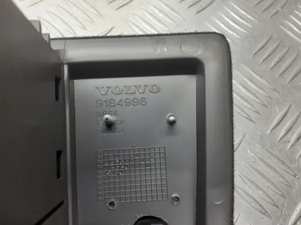 Center Console Pocket Volvo S60 2.0 D image 2