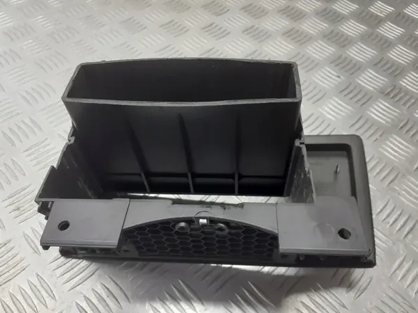 Center Console Pocket Volvo S60 2.0 D image 3